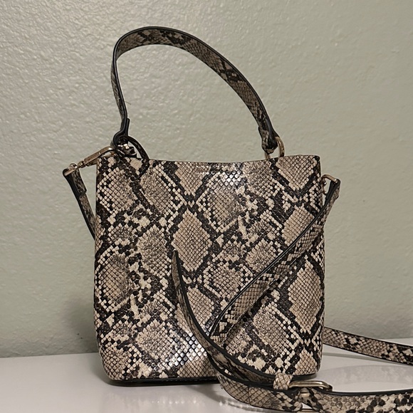 Snakeskin Patterned Women's Bag - Picture 1 of 3